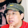 爱情是任何人