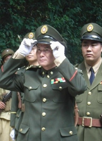 邻家大贱谍 下载